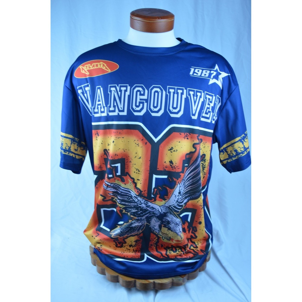 ROMWE Vancouver Graphic Tee - Navy and Orange - Size Mens Medium (38)